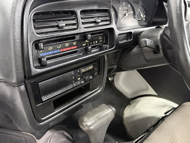 1995 Suzuki Carry JDM car for sale — photo 20 of 22