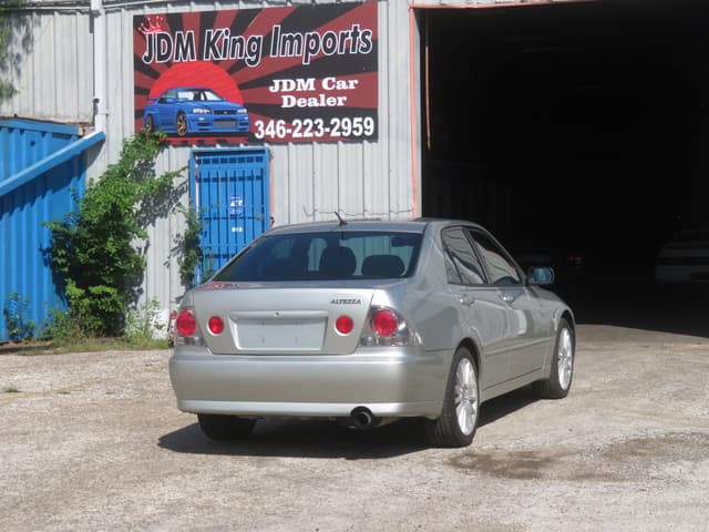 1999 Toyota Altezza JDM car for sale — photo 7 of 25