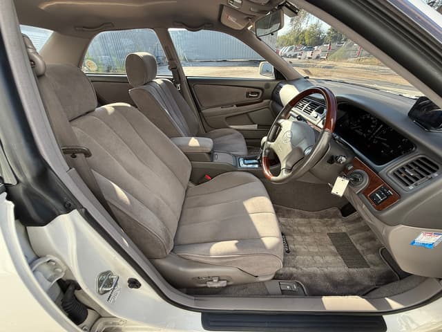1999 Toyota Mark II JDM car for sale — photo 17 of 20
