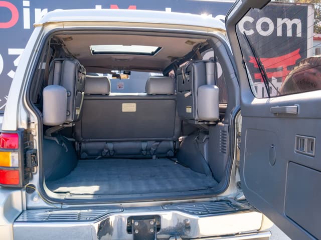 1993 Mitsubishi Pajero JDM car for sale — photo 9 of 18