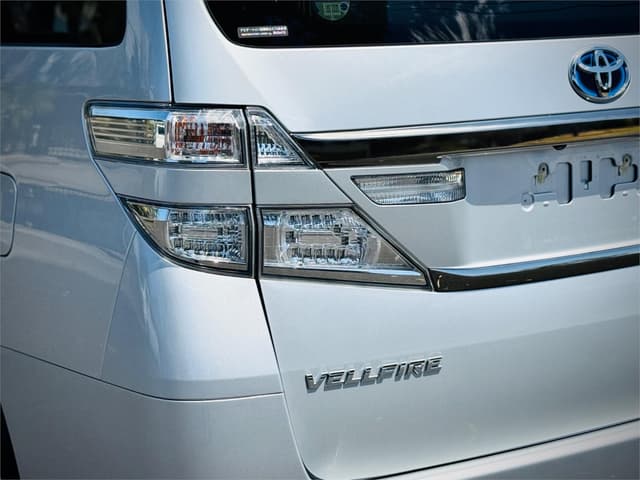2012 Toyota Vellfire JDM car for sale — photo 13 of 25