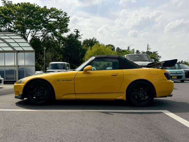 2000 Honda S2000 JDM car for sale — photo 8 of 20
