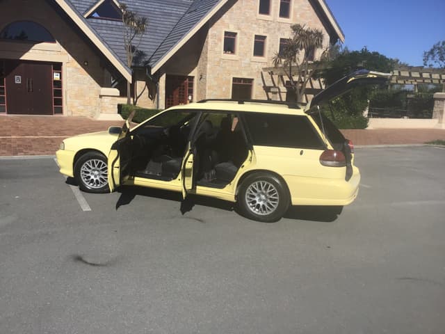 1997 Subaru Legacy JDM car for sale — photo 18 of 24