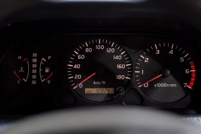 1999 Toyota Land Cruiser Prado JDM car for sale — photo 13 of 25