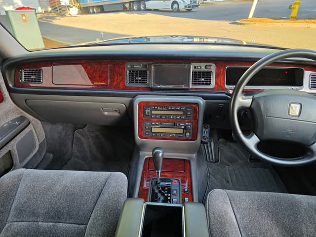 1998 Toyota Century JDM car for sale — photo 13 of 18