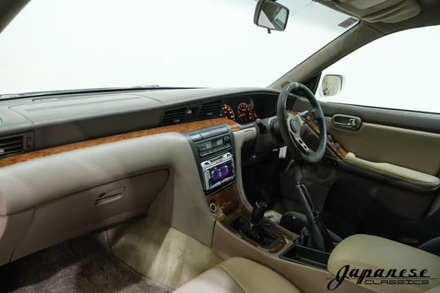 1997 Nissan Laurel JDM car for sale — photo 9 of 25