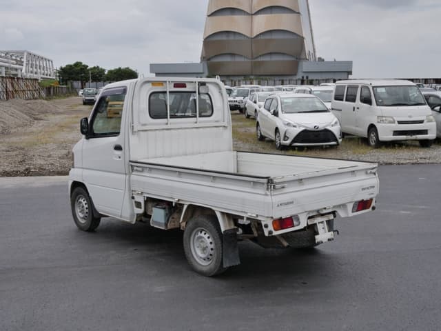 2002 Mitsubishi Minicab JDM car for sale — photo 8 of 25