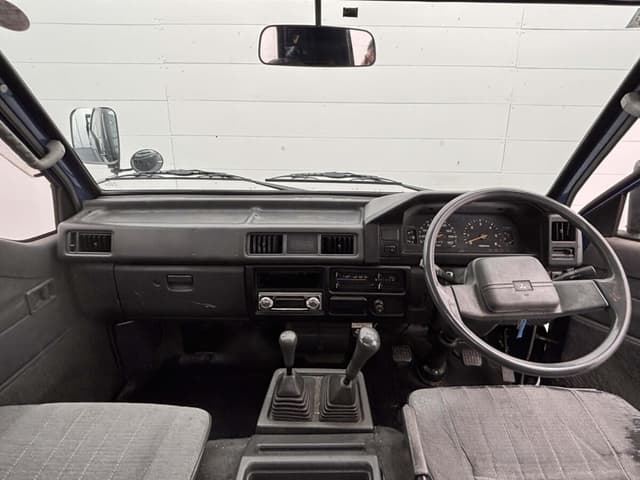 1997 Mitsubishi Delica JDM car for sale — photo 7 of 25