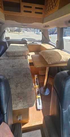2000 Honda Odyssey JDM car for sale — photo 12 of 17