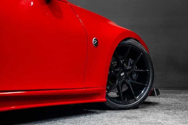 2009 Nissan Fairlady Z JDM car for sale — photo 13 of 19