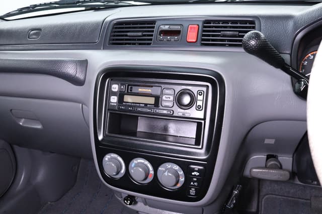 1997 Honda CR-V JDM car for sale — photo 12 of 25