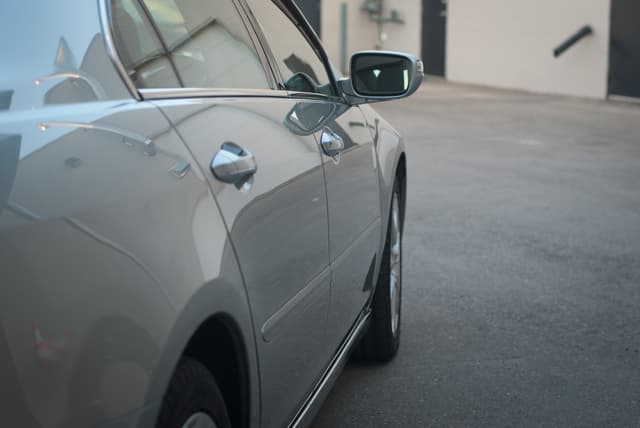 2008 Honda Legend JDM car for sale — photo 7 of 25