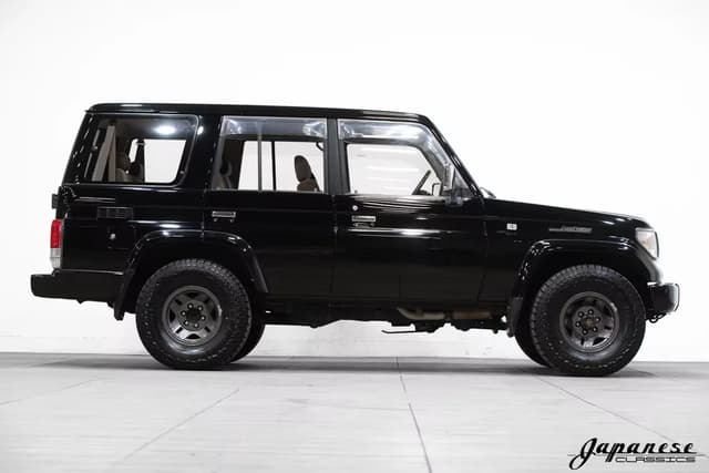 1996 Toyota Land Cruiser JDM car for sale — photo 5 of 25