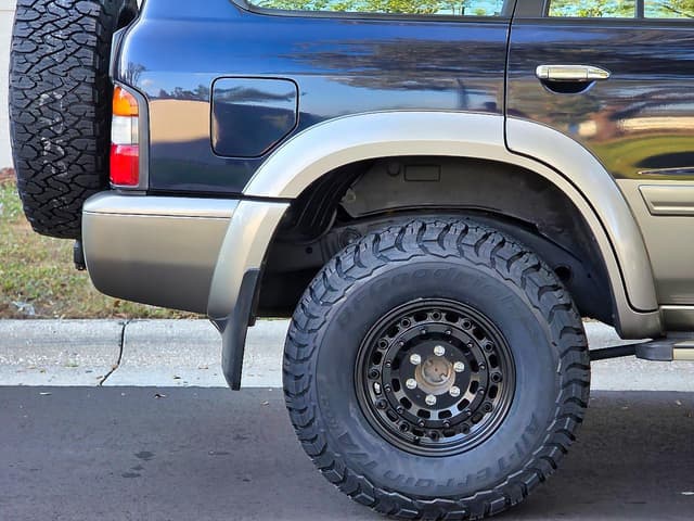 1998 Nissan Safari JDM car for sale — photo 7 of 10
