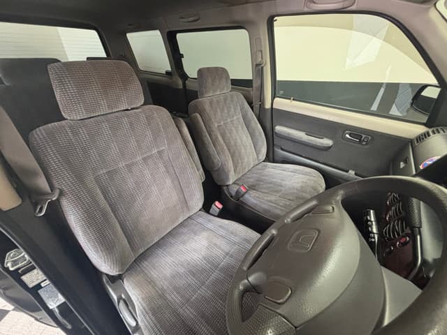 2000 Honda Stepwagon JDM car for sale — photo 19 of 25