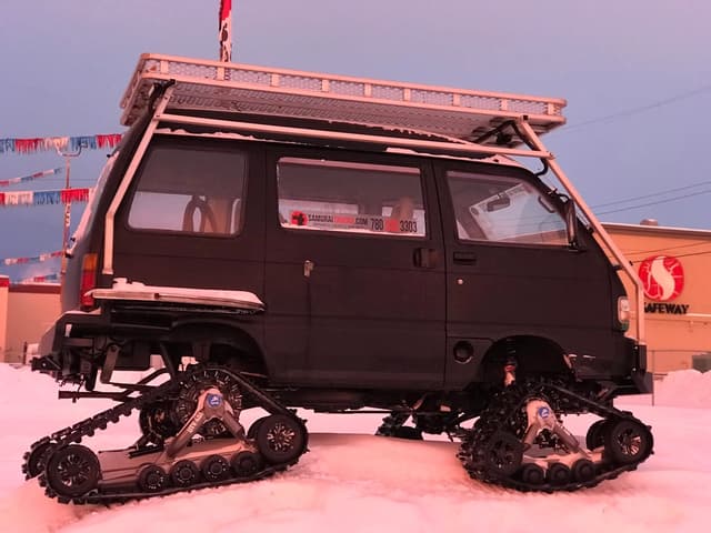 1991 Daihatsu Atrai JDM car for sale — photo 3 of 14