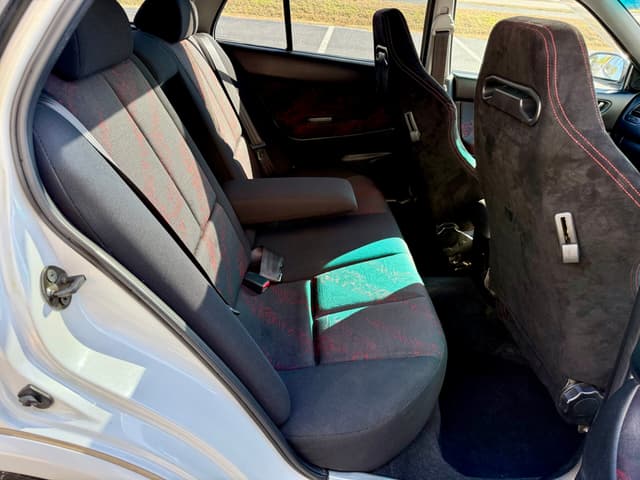 2000 Mitsubishi Legnum JDM car for sale — photo 19 of 22