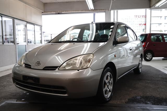 2001 Toyota Prius JDM car for sale — photo 10 of 25