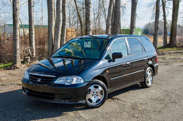 1999 Honda Odyssey JDM car for sale — photo 3 of 21