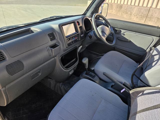 2008 Daihatsu Hijet JDM car for sale — photo 11 of 12