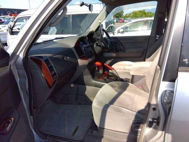 2000 Mitsubishi Pajero JDM car for sale — photo 3 of 6