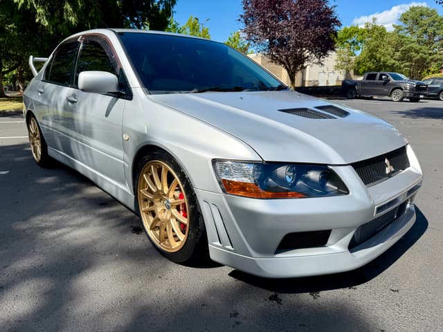 2001 Mitsubishi Lancer Evolution JDM car for sale — photo 8 of 25