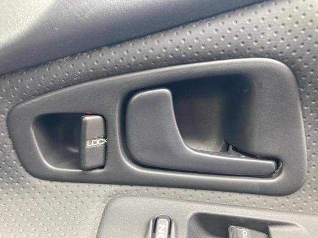 1999 Honda S2000 JDM car for sale — photo 19 of 25