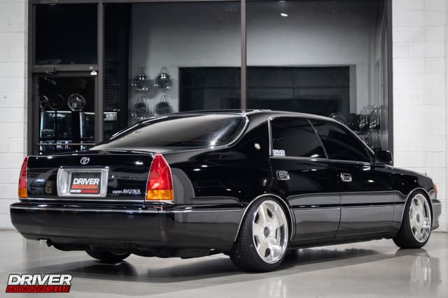 1997 Toyota Majesta JDM car for sale — photo 10 of 24