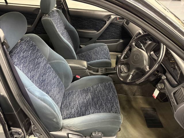 1992 Toyota Caldina JDM car for sale — photo 15 of 25
