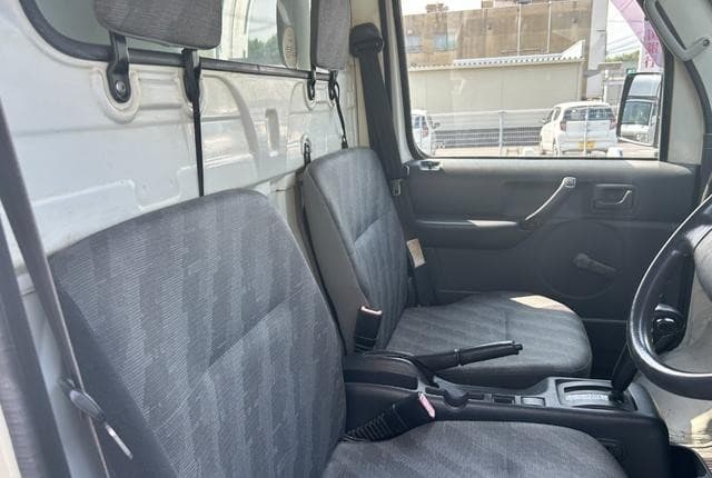 2010 Suzuki Carry JDM car for sale — photo 15 of 25