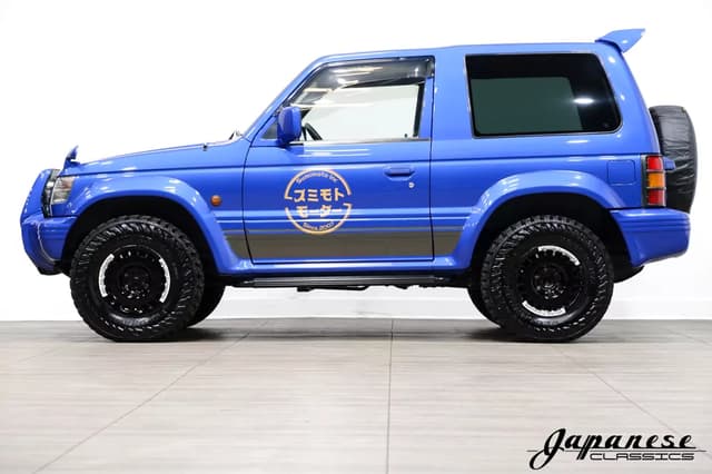 1997 Mitsubishi Pajero JDM car for sale — photo 4 of 25