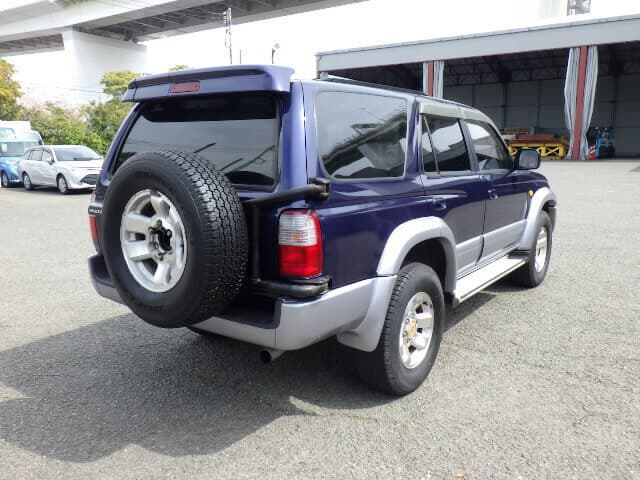 1996 Toyota Hilux JDM car for sale — photo 4 of 7