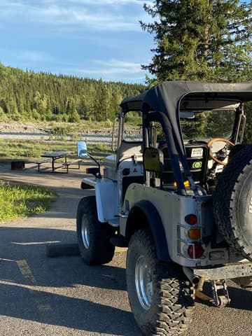 1991 Mitsubishi Jeep J53 JDM car for sale — photo 6 of 7