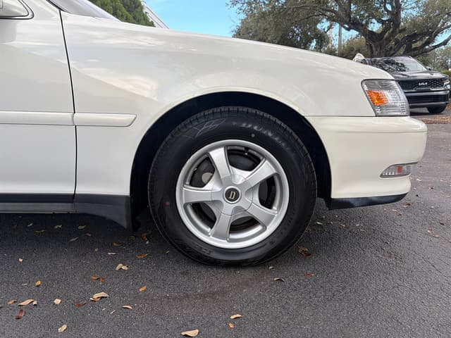 1997 Toyota Chaser JDM car for sale — photo 9 of 17