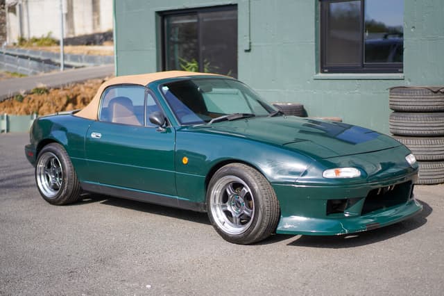 1990 Eunos JDM car for sale — photo 16 of 26