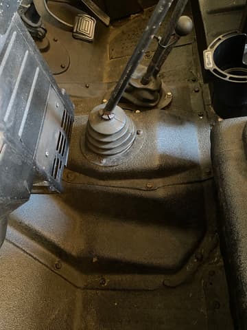 1989 Mitsubishi Jeep JDM car for sale — photo 16 of 25