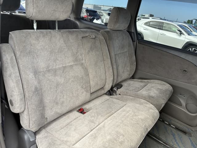 2002 Toyota Estima JDM car for sale — photo 12 of 24