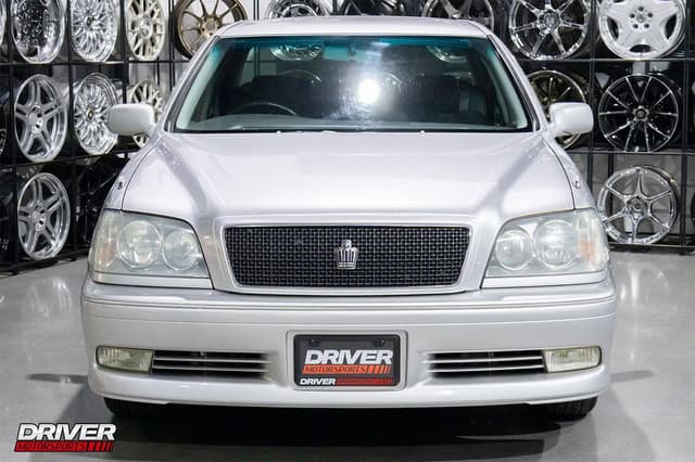2000 Toyota Crown JDM car for sale — photo 5 of 10