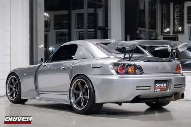 2000 Honda S2000 JDM car for sale — photo 8 of 10