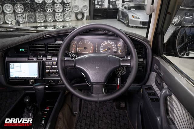 1993 Toyota Land Cruiser JDM car for sale — photo 3 of 10