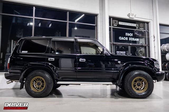 1993 Toyota Land Cruiser JDM car for sale — photo 9 of 10