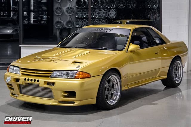 1991 Nissan Skyline JDM car for sale — photo 6 of 10