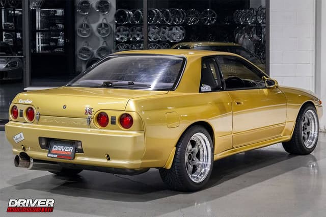 1991 Nissan Skyline JDM car for sale — photo 10 of 10