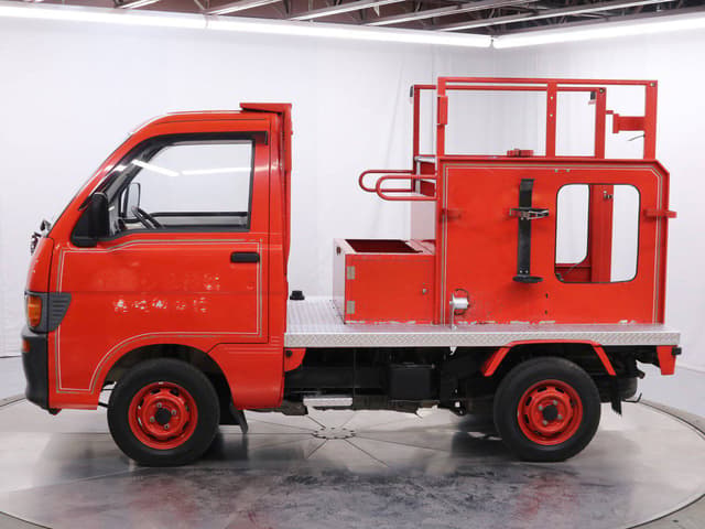 1995 Daihatsu Hijet JDM car for sale — photo 3 of 10