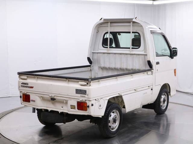 1998 Daihatsu Hijet JDM car for sale — photo 5 of 10