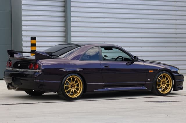 1998 Nissan Skyline JDM car for sale — photo 24 of 25