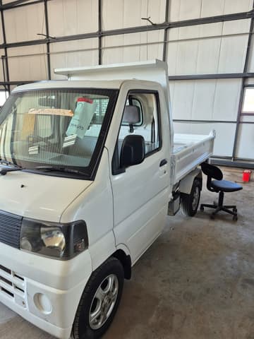 2003 Mitsubishi Minicab JDM car for sale — photo 13 of 19