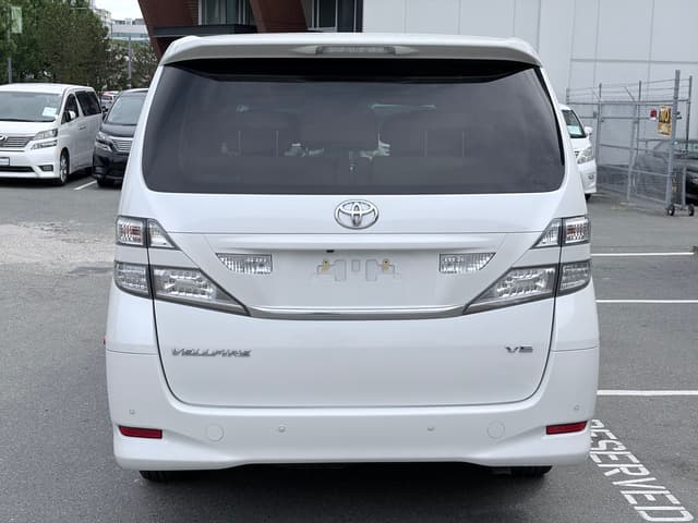 2009 Toyota Vellfire JDM car for sale — photo 5 of 19