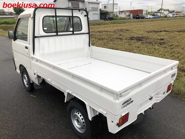 1999 Daihatsu Hijet JDM car for sale — photo 3 of 21
