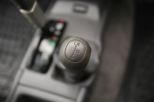 1995 Toyota Hilux JDM car for sale — photo 23 of 25